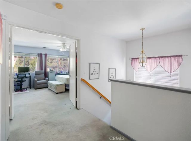 40 Linhaven, Irvine, CA 92602