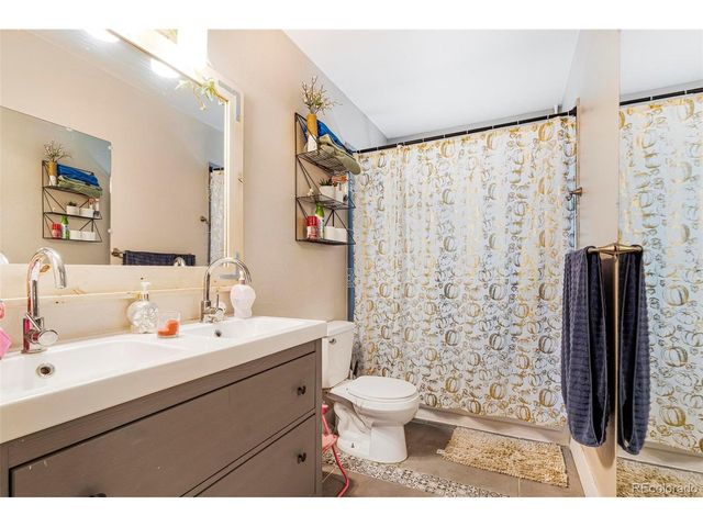 1444 S Helena Cir, Aurora, CO 80017