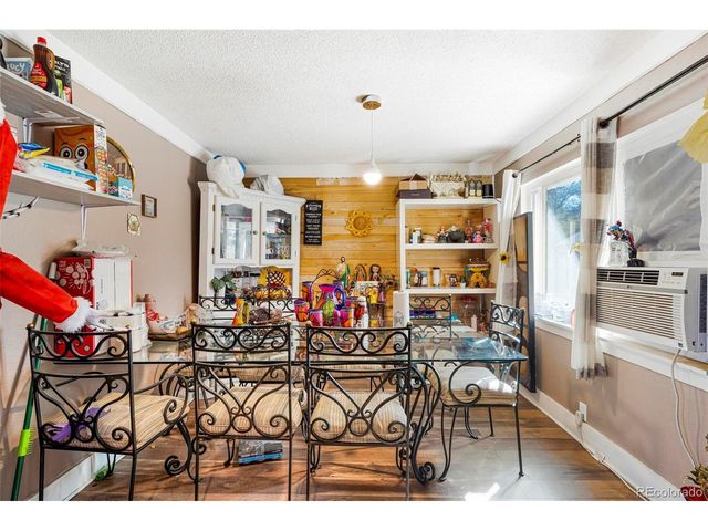 1444 S Helena Cir, Aurora, CO 80017