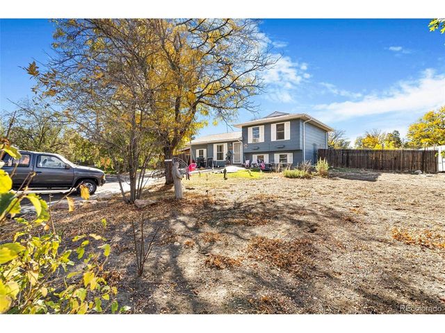 1444 S Helena Cir, Aurora, CO 80017