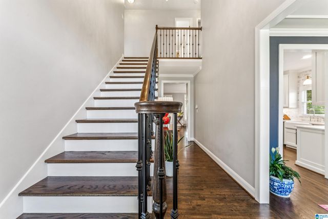 7004 CHULA VISTA WAY, Trussville, AL 35173