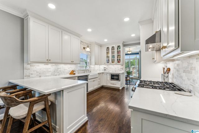 7004 CHULA VISTA WAY, Trussville, AL 35173