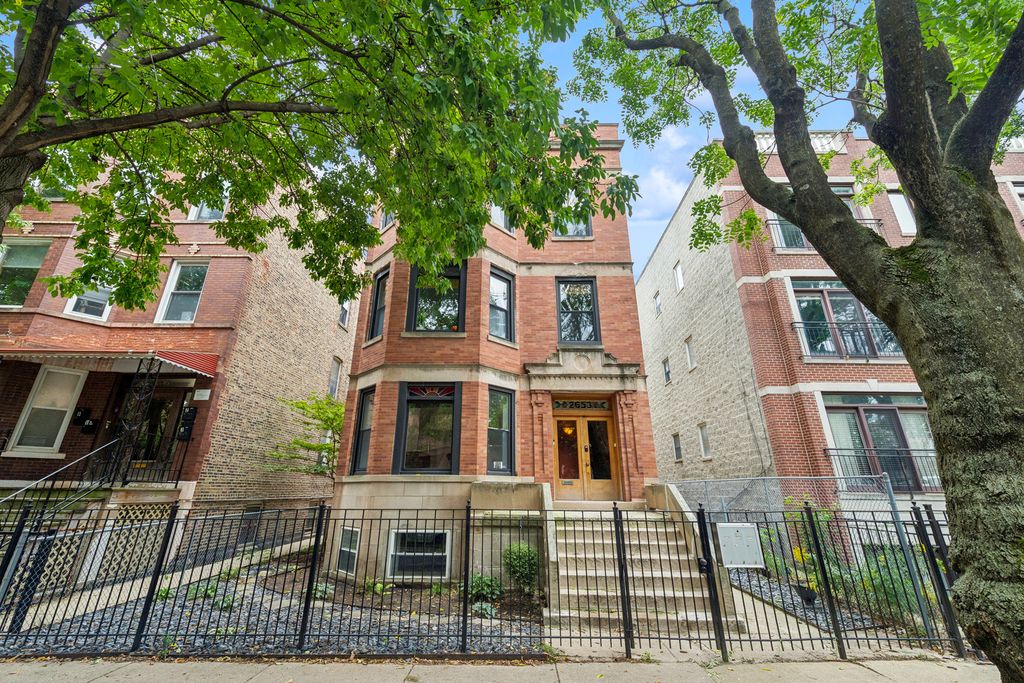 2653 W WALTON Street 1, Chicago, IL 60622 — exterior