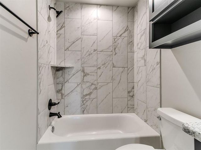 12200 Rockbed Drive, Yukon, OK 73099