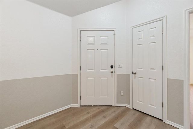 12325 SW 6th Street, Yukon, OK 73099