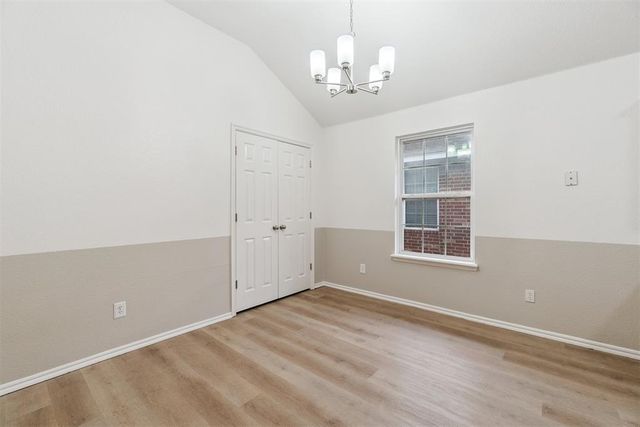 12325 SW 6th Street, Yukon, OK 73099