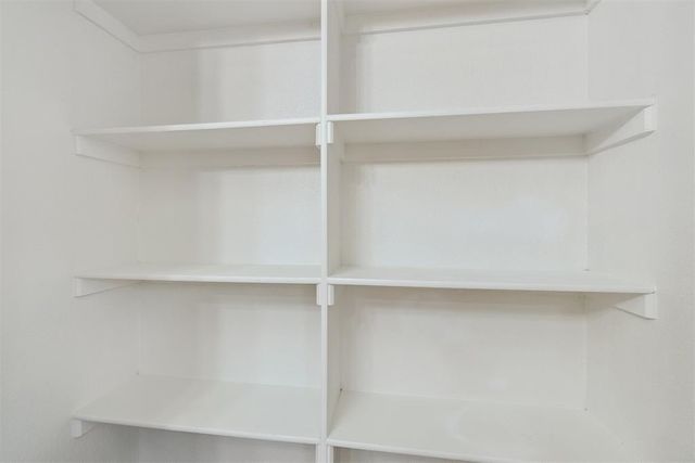 12325 SW 6th Street, Yukon, OK 73099