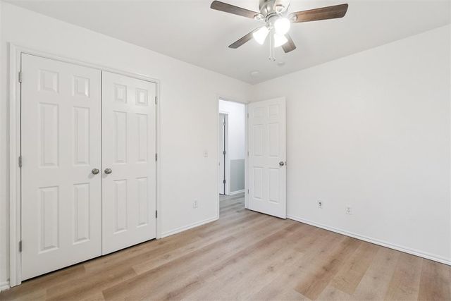 12325 SW 6th Street, Yukon, OK 73099