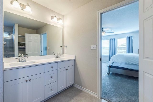 3925 Lyndsey Marie LN, Pflugerville, TX 78660