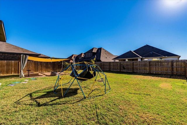 3925 Lyndsey Marie LN, Pflugerville, TX 78660