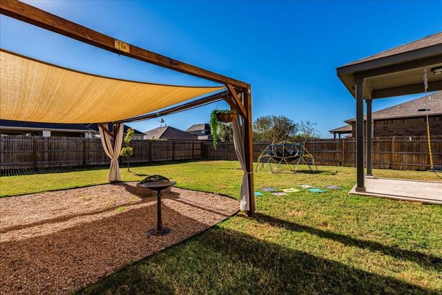 3925 Lyndsey Marie LN, Pflugerville, TX 78660