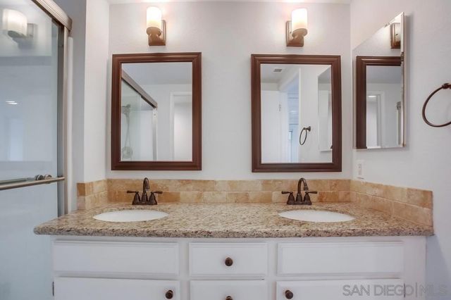 450 Stoney Point Way 135, Oceanside, CA 92058