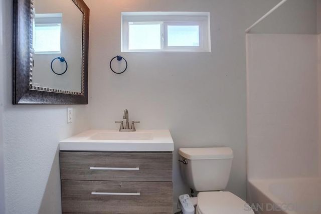 450 Stoney Point Way 135, Oceanside, CA 92058