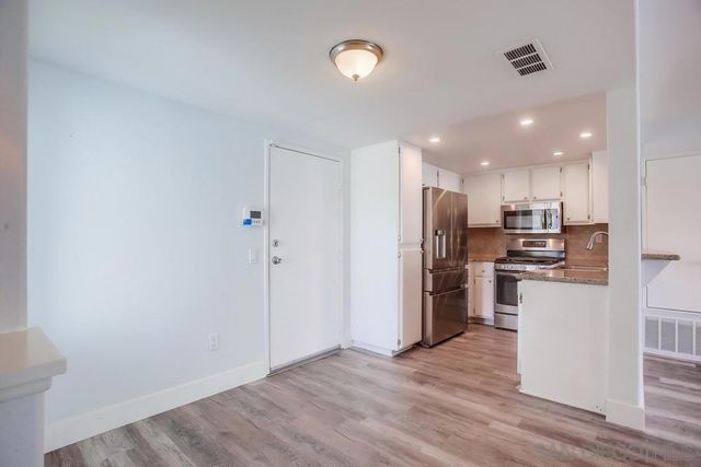 450 Stoney Point Way 135, Oceanside, CA 92058