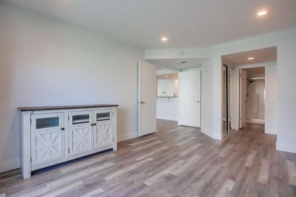 Image 19 of property listing at 450 Stoney Point Way 135, Oceanside, CA 92058