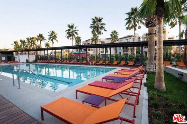 6400 Crescent Parkway 113, Playa Vista, CA 90094