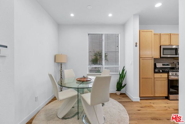 6400 Crescent Parkway 113, Playa Vista, CA 90094