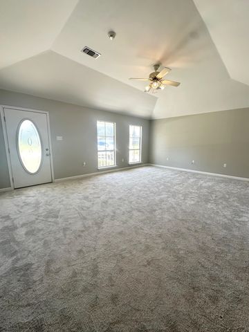 600 Parkside Dr, Thibodaux, LA 70301