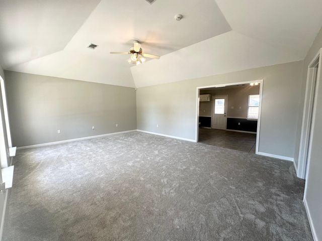 600 Parkside Dr, Thibodaux, LA 70301