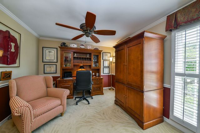 571 Apple River Drive, Naperville, IL 60565
