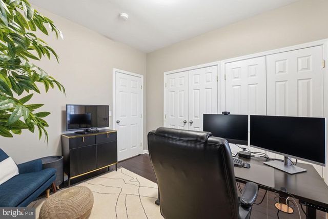 6608 CAVALIER DR, Alexandria, VA 22307