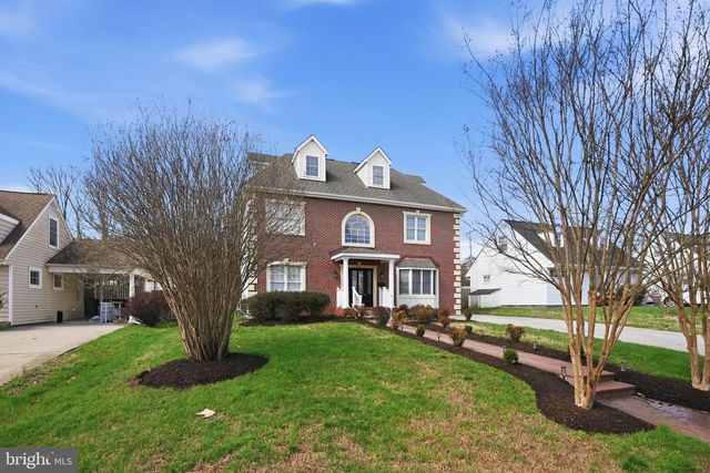 6608 CAVALIER DR, Alexandria, VA 22307