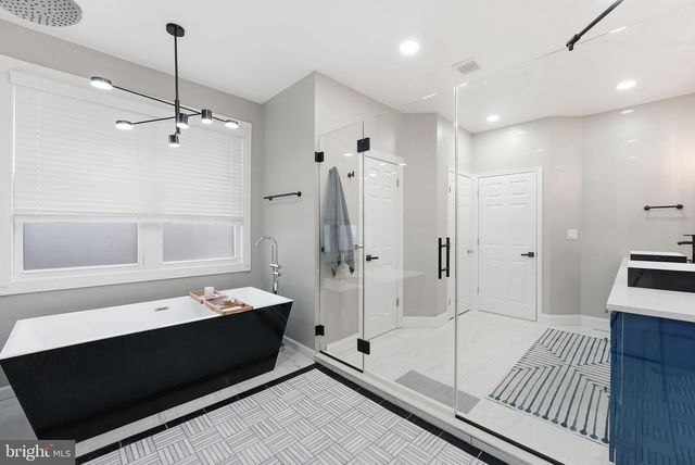 6608 CAVALIER DR, Alexandria, VA 22307