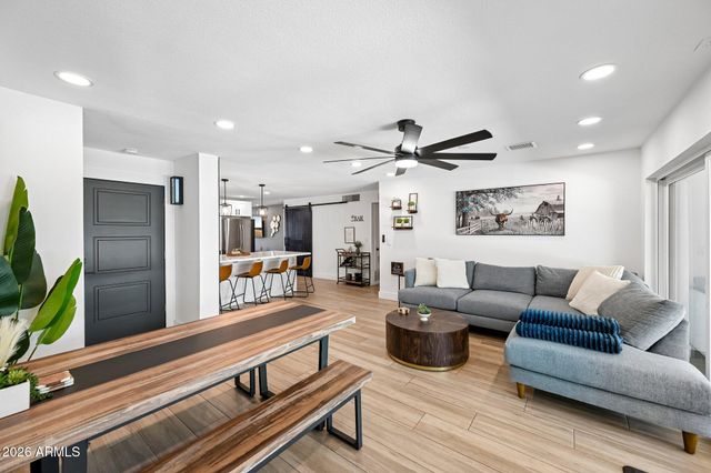 1013 S PARKSIDE Drive, Tempe, AZ 85281