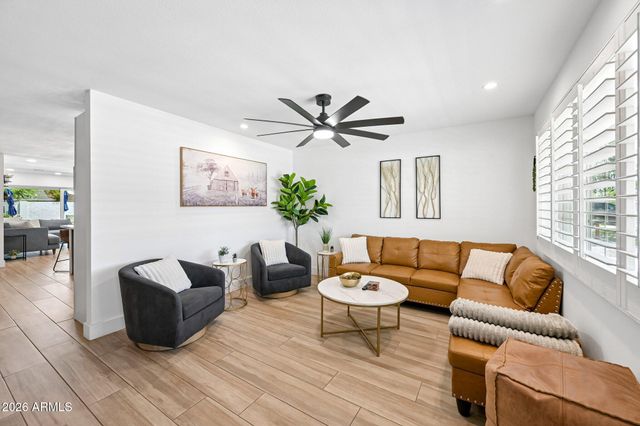 1013 S PARKSIDE Drive, Tempe, AZ 85281