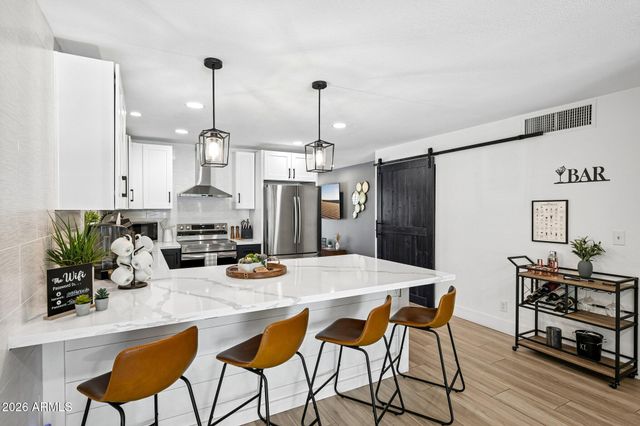 1013 S PARKSIDE Drive, Tempe, AZ 85281