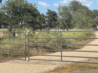 556 Krueger Canyon, New Braunfels, TX 78132