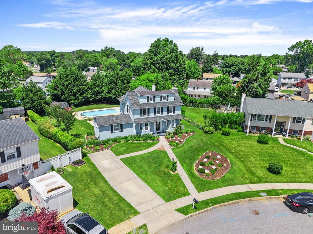 17 TANSEY DR, Upper Chichester, PA 19014