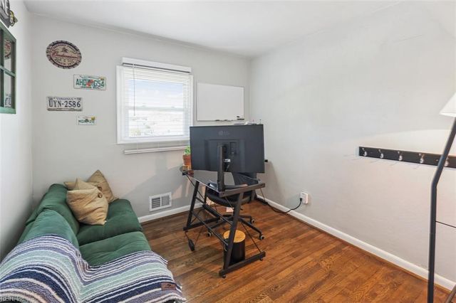 6112 Lockamy LN, Norfolk, VA 23502