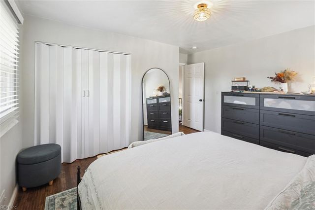 6112 Lockamy LN, Norfolk, VA 23502