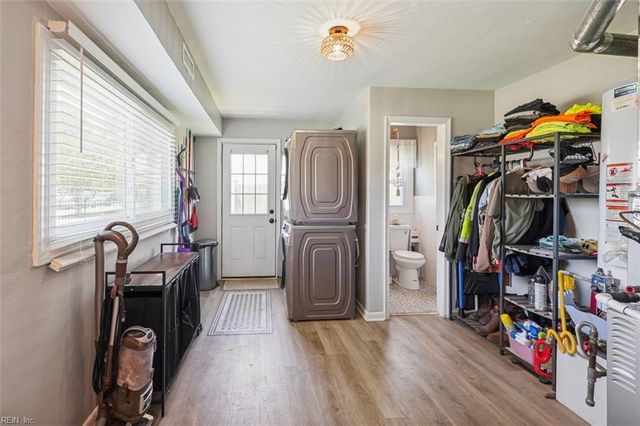 6112 Lockamy LN, Norfolk, VA 23502
