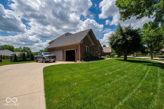 1772 Wedgewood Drive, Greenwood, IN 46143