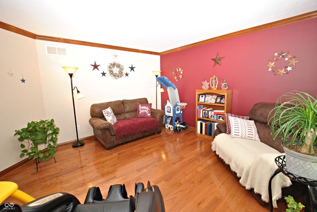 1772 Wedgewood Drive, Greenwood, IN 46143