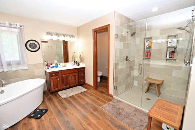 1772 Wedgewood Drive, Greenwood, IN 46143