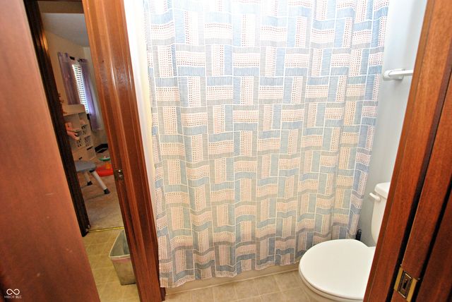 1772 Wedgewood Drive, Greenwood, IN 46143