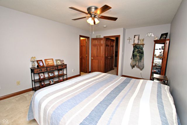 1772 Wedgewood Drive, Greenwood, IN 46143