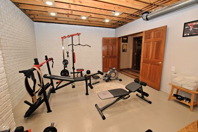 1772 Wedgewood Drive, Greenwood, IN 46143