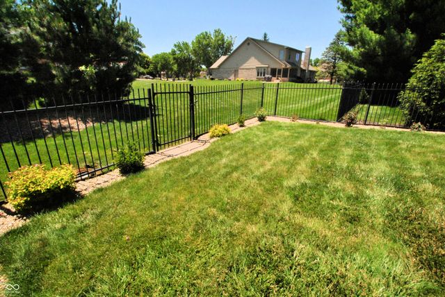 1772 Wedgewood Drive, Greenwood, IN 46143
