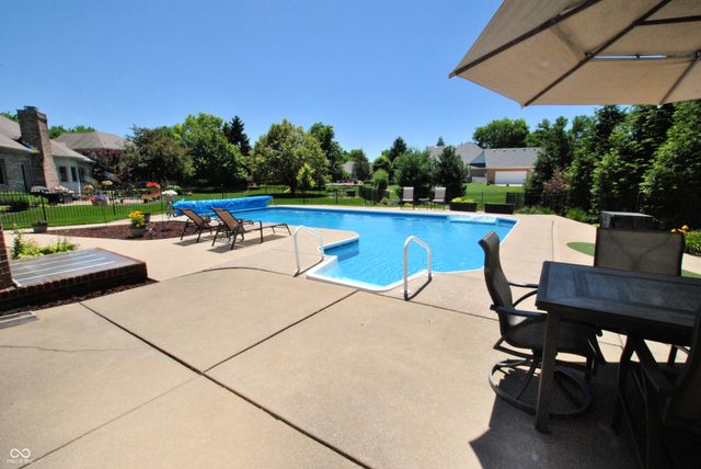 1772 Wedgewood Drive, Greenwood, IN 46143