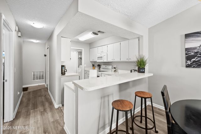 5025 FULHAM Road S, Jacksonville, FL 32244