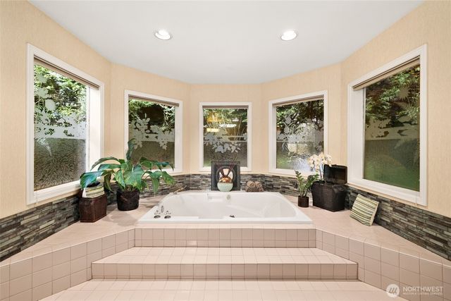 16705 89th Avenue E, Puyallup, WA 98375