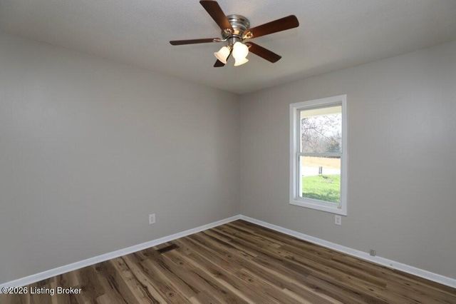 414 S Mill St, Vine Grove, KY 40175