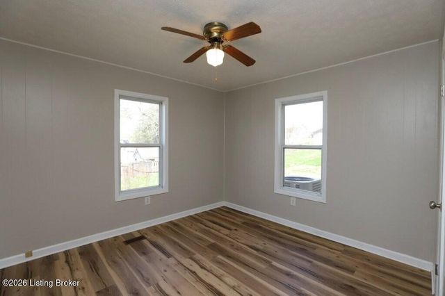 414 S Mill St, Vine Grove, KY 40175