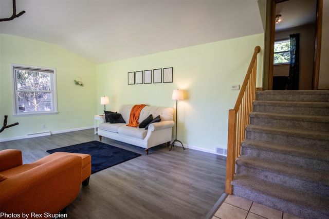 521 E Pine Street, Fremont, MI 49412