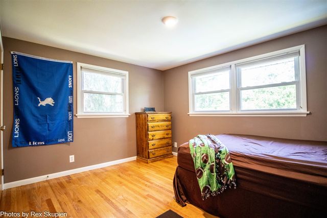 521 E Pine Street, Fremont, MI 49412