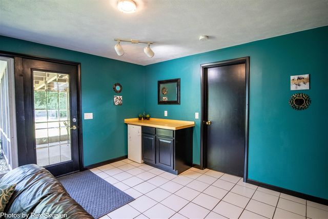 521 E Pine Street, Fremont, MI 49412